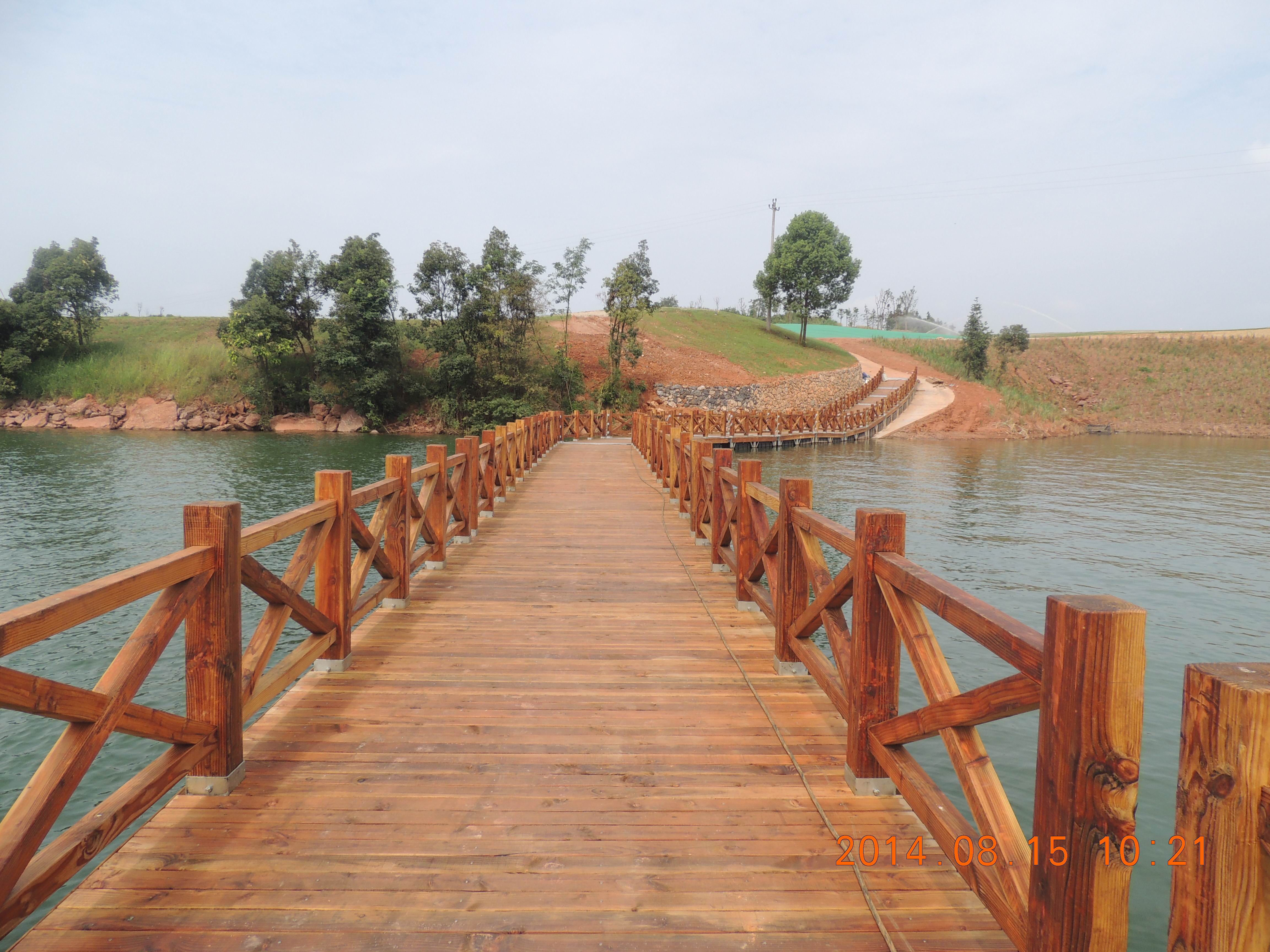 Rainbow bridge landscape pontoon