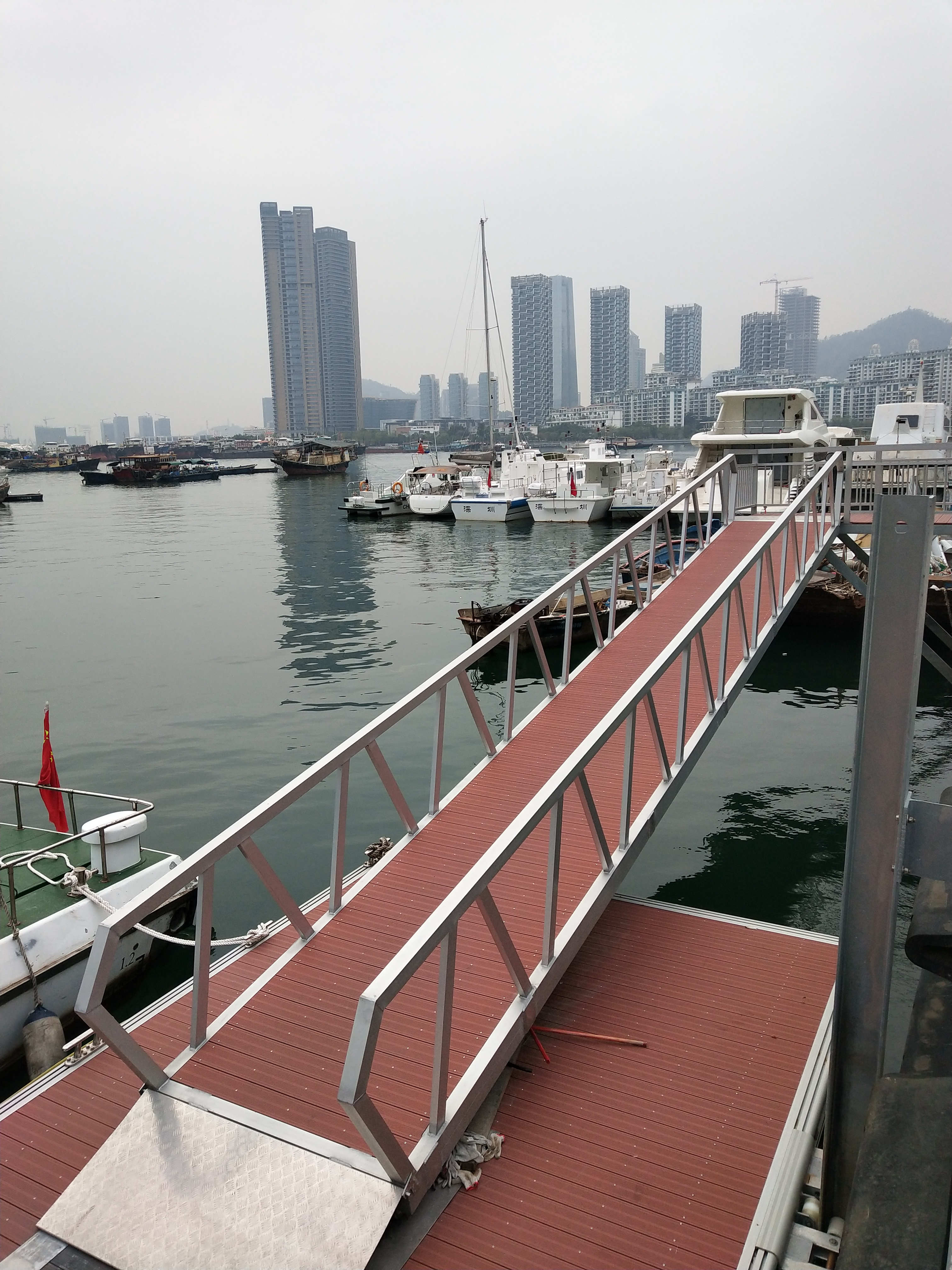 Shenzhen Shekou fishing port law enforcement Wharf